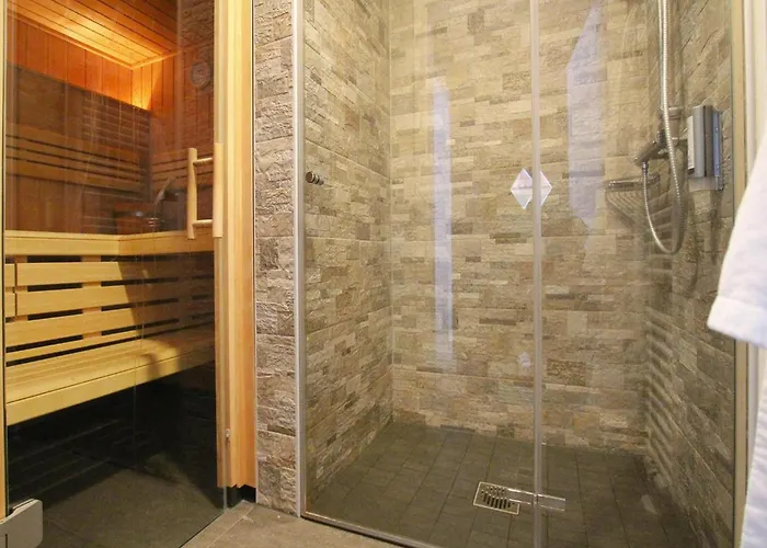 Doppelhaushaelften, 托夫豪斯